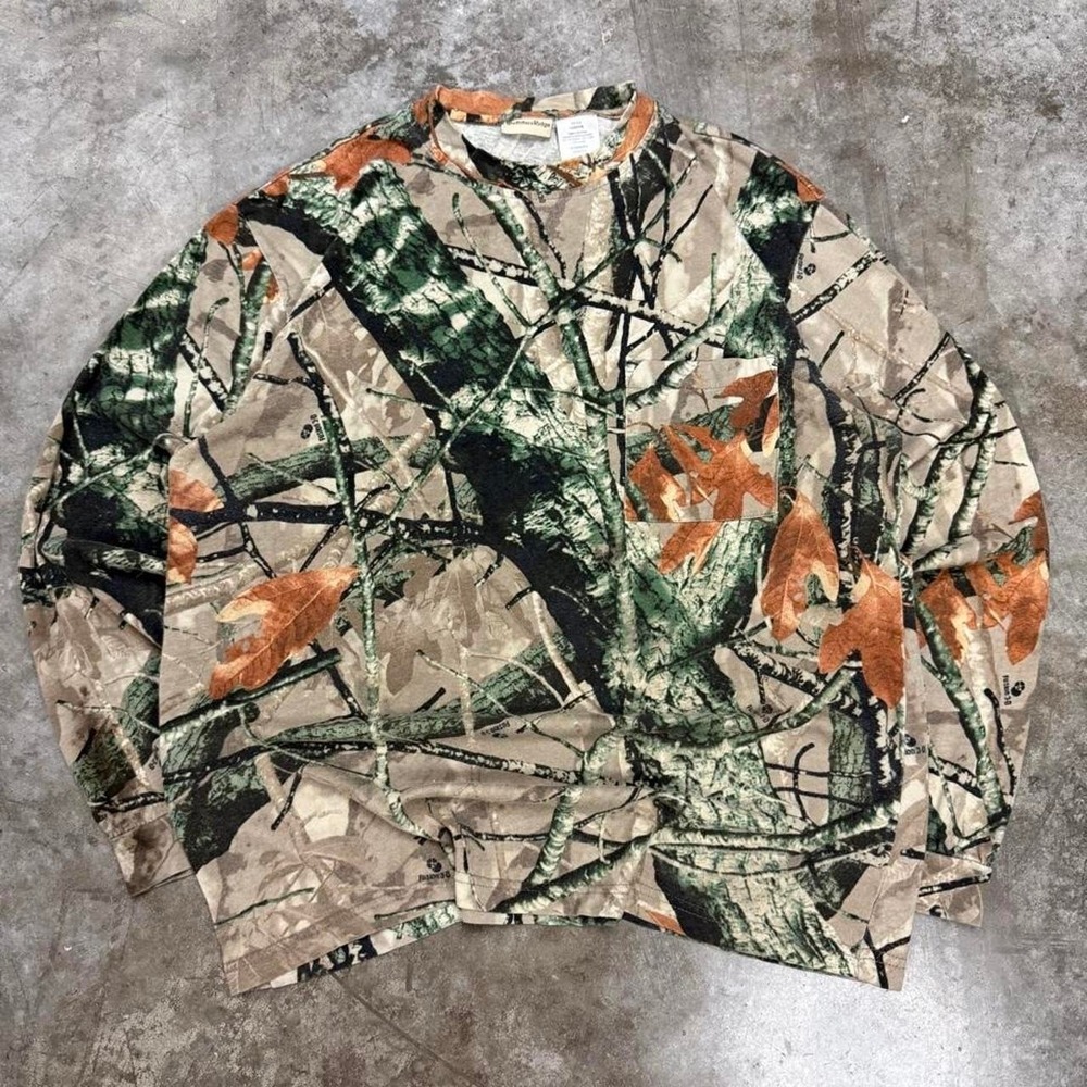 Y2K Outfitters Ridge Essential Camo Long Sleeve Shirt Size L